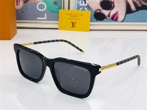 LV sunglass-109